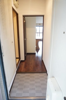 【玄関】 | ドルフヤマノウチＢ