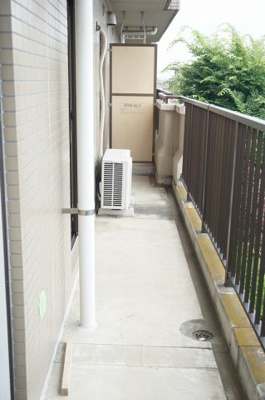 【バルコニー】 | ドルフヤマノウチＢ