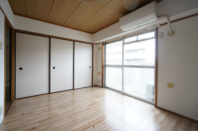 ビレッジハウス五所6号棟の洋室|お部屋探しは花まる商店にお任せ下さい！