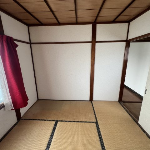 登別市新川町3丁目8-5戸建の和室