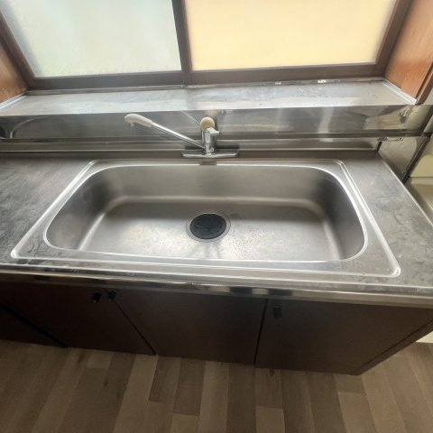 登別市新川町3丁目8-5戸建のキッチン