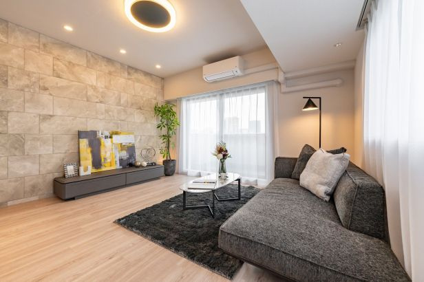 秀和青山神宮前レジデンスの居間・リビング