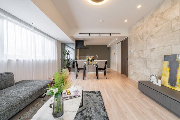 秀和青山神宮前レジデンスの居間・リビング