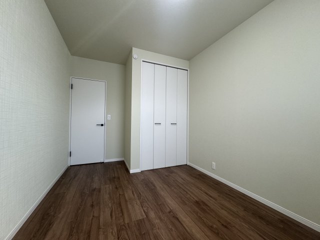 三橋町起田オール電化中古平屋戸建の洋室