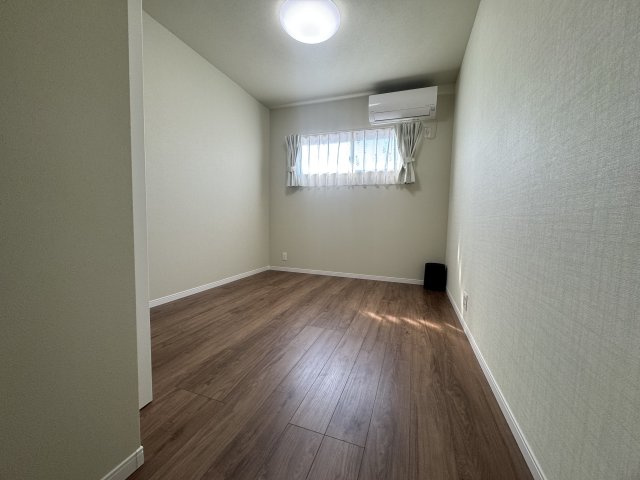 三橋町起田オール電化中古平屋戸建の洋室