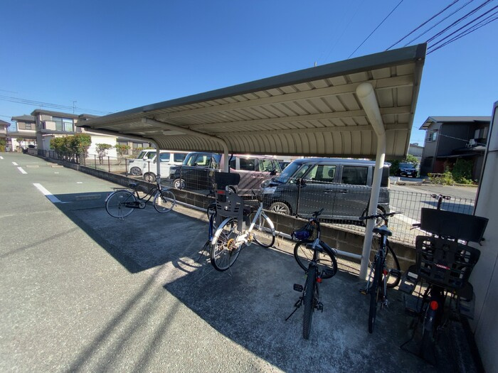 熊本市南区島町２丁目のアパートの駐車場