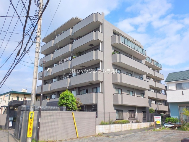仲介手数料無料　ワコーレ所沢Ⅲの外観
