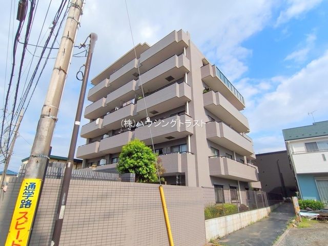 仲介手数料無料　ワコーレ所沢Ⅲの外観