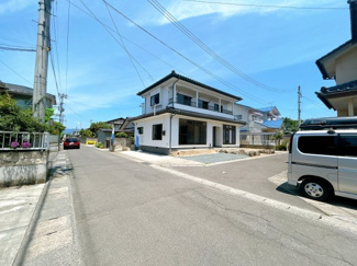 【前面道路含む現地写真】