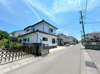 【前面道路含む現地写真】