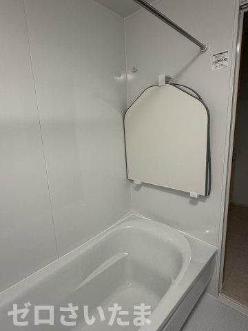 《仲介手数料無料》南区大字大谷口869新築一戸建ての浴室|撮影日 2025年10月23日 15:15 晴れ