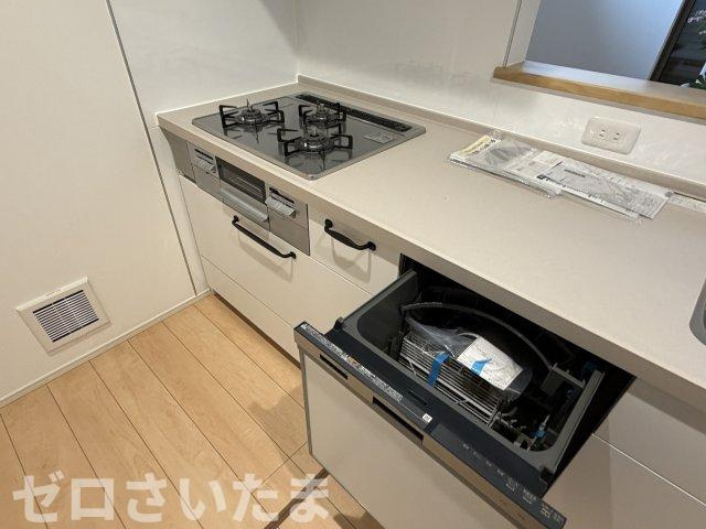 《仲介手数料無料》南区大字大谷口869新築一戸建てのキッチン|撮影日 2025年10月23日 15:15 晴れ