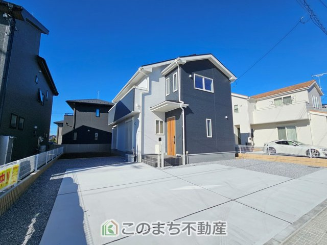 LiveleGarden.S鹿沼市千渡第8　6号棟の駐車場|お車並列３台分ご用意しております♪
