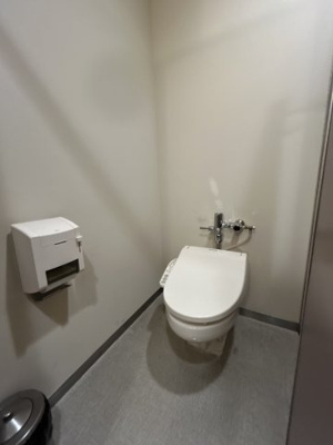 【トイレ】 | ベイ・ウィング神戸ビル