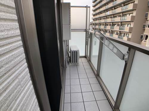 岸和田市土生町２丁目のハイツのバルコニー