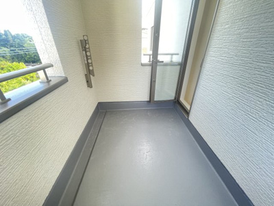 【バルコニー】 | 南城市知念久手堅（全5棟）ラスト2号棟 | 2号棟　2階ホールからバルコニー出入り可♪