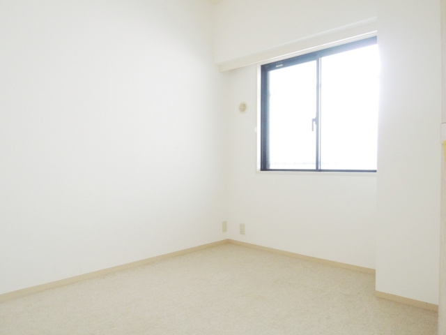 川口中青木パークホームズの洋室|別号室の参考写真です。