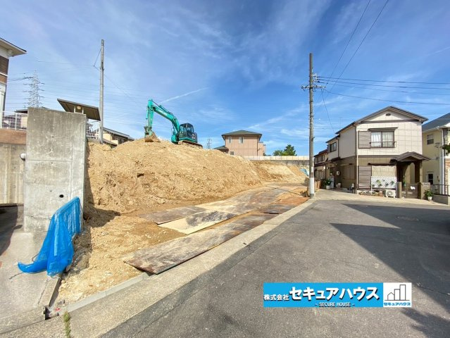 名古屋市緑区鳴丘 全4棟 3号棟の周辺|事前予約にて現地ご見学いただけます！お気軽にお問い合わせください♪
■株式会社　セキュアハウス■
住宅ローンに強く、知識、経験豊富なスタッフ在籍
お客様に寄り添い、ご成約後もサポート致します。