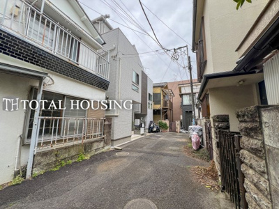 【前面道路含む現地写真】 | －弊社限定公開－世田谷区松原3丁目　中古戸建　全1棟