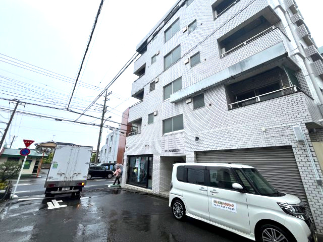 サニーハイツ東久留米の外観|外観は落ち着いています