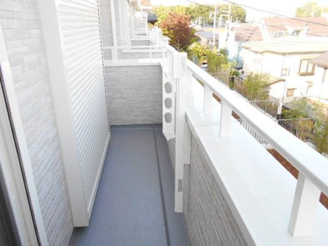 三室大古里緑地台住宅Ｈ棟のバルコニー