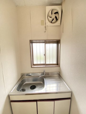 【キッチン】 | サンライズビル