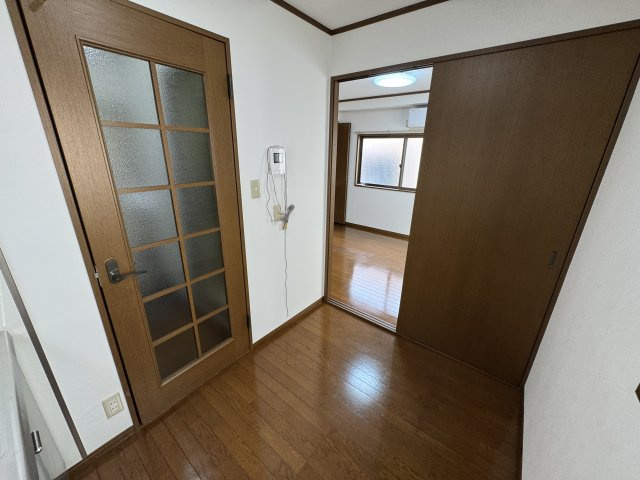 グランドール服部の内装