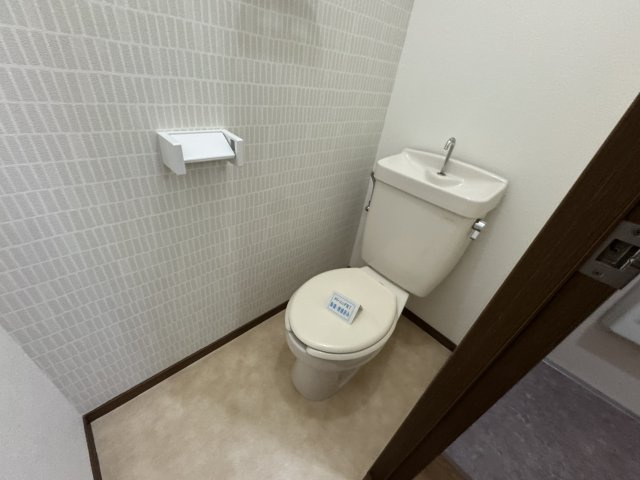 グランドール服部のトイレ