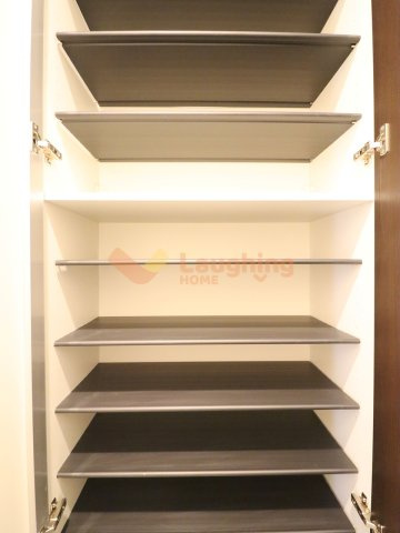 THENOBLES久留米西町の収納