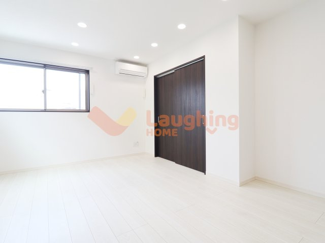 THENOBLES久留米西町の内装|明るい室内です