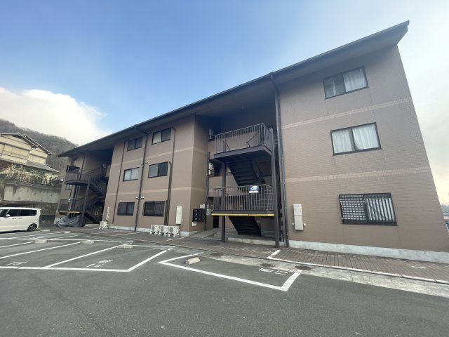 キャッスルコート御立唐立の外観