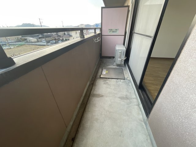 キャッスルコート御立唐立のバルコニー