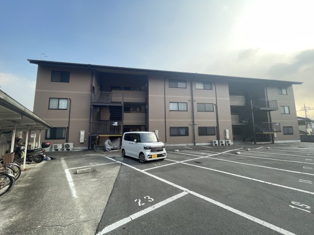 キャッスルコート御立唐立の外観