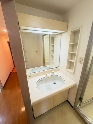 【独立洗面台】