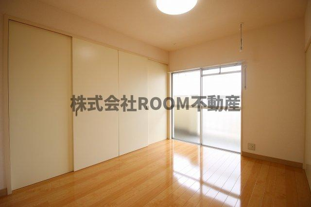 アイン都城の洋室|広々とした洋室です