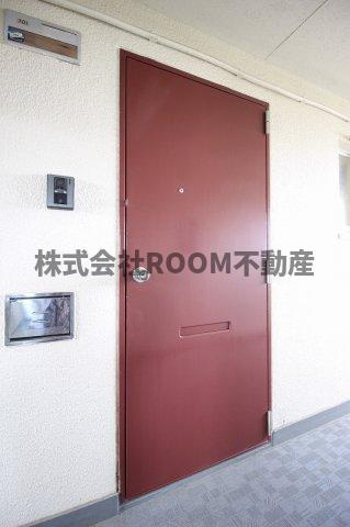 アイン都城の玄関|落ち着いた玄関です