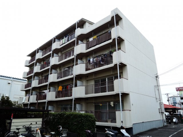 ウエストハイツP1の外観