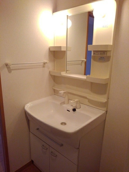 【洗面所】 | 忙しい朝に便利なシャンプードレッサー