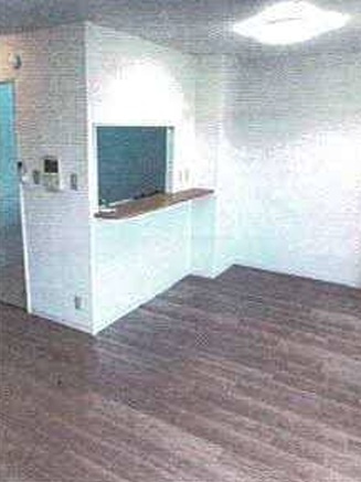 グラン・コート東松戸の居間・リビング|14.3帖の広々としたLDKです。