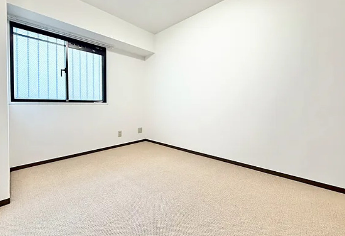 グラン・コート東松戸の洋室|落ち着いた色調の洋室です