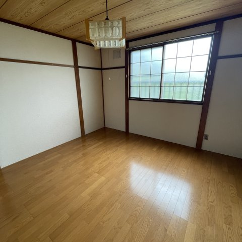 室蘭市舟見町2丁目88-1手前の収納