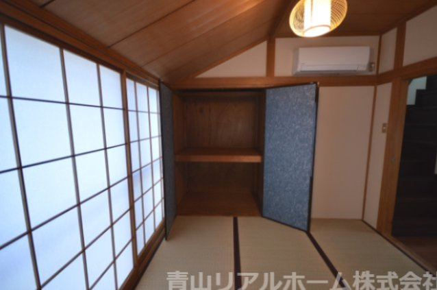 【収納】 | フェレイラ貸家戸建 | 2階収納