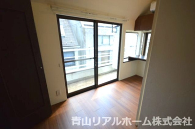 【洋室】 | フェレイラ貸家戸建 | 2階