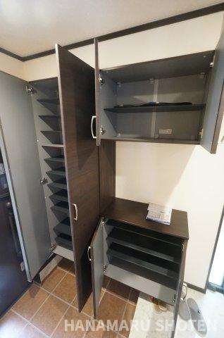 中古　千葉市中央区神明町の玄関|＊当日ご案内可＊ご希望の物件まとめてご案内！弊社が掲載していない物件でもOK♪お気軽にご相談ください ♪お電話でのお問合わせがスムーズ♪