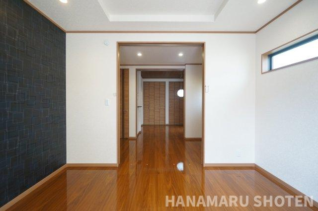 中古　千葉市中央区神明町の居間・リビング|＊当日ご案内可＊ご希望の物件まとめてご案内！弊社が掲載していない物件でもOK♪お気軽にご相談ください ♪お電話でのお問合わせがスムーズ♪