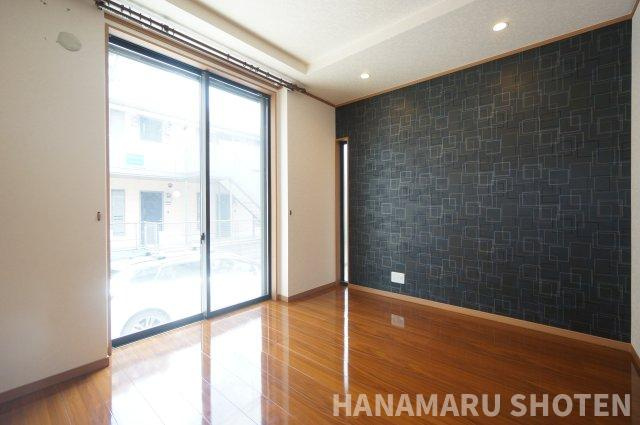 中古　千葉市中央区神明町の居間・リビング|＊当日ご案内可＊ご希望の物件まとめてご案内！弊社が掲載していない物件でもOK♪お気軽にご相談ください ♪お電話でのお問合わせがスムーズ♪