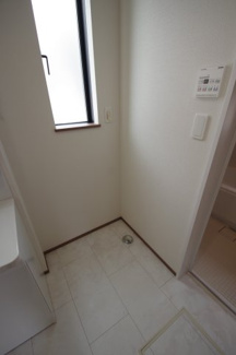 【ランドリースペース】 | 【仲介手数料無料！！】日野市平山５丁目　新築戸建て（全3棟）3号棟　4490万円