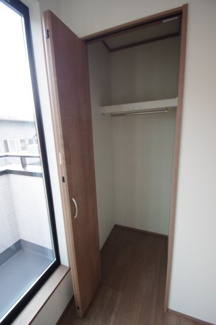 【収納】 | 【仲介手数料無料！！】日野市平山５丁目　新築戸建て（全3棟）3号棟　4490万円