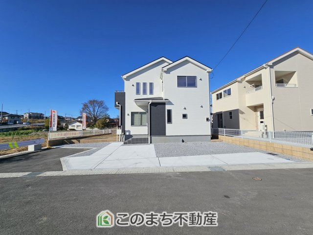 LiveleGarden.S鹿沼市千渡第8　8号棟の駐車場|お車駐車スペース３台分ご用意しております♪