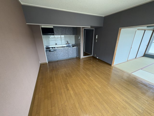 クレドール垂水Ⅱの居間・リビング